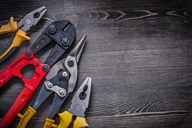 İnşaat aletleri seti