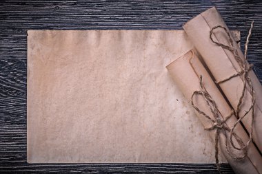 Ortaçağ kağıt kadar haddelenmiş