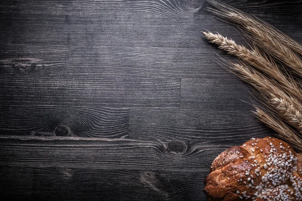 Hojas de pan, trigo y centeno —  Fotos de Stock