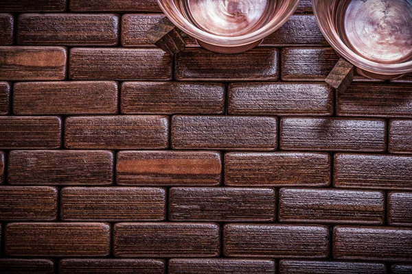 Tazas de té en estera de madera — Foto de Stock