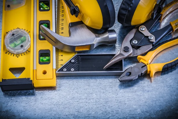 Hulpmiddelen voor het bouwen van op grijs — Stockfoto