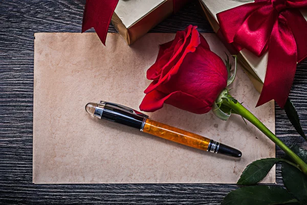 paper,rose, giftboxes, fountain pen