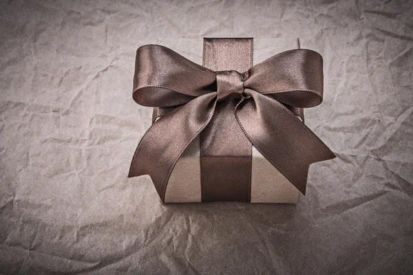 Scatola regalo con nastro regalo — Foto Stock