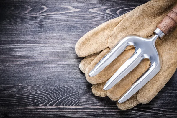 Tenedor de paleta y guantes de cuero — Foto de Stock