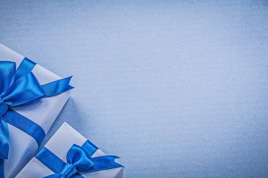 Paketlenmiş hediye kutuları