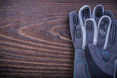 Koruyucu eldiven çalışma