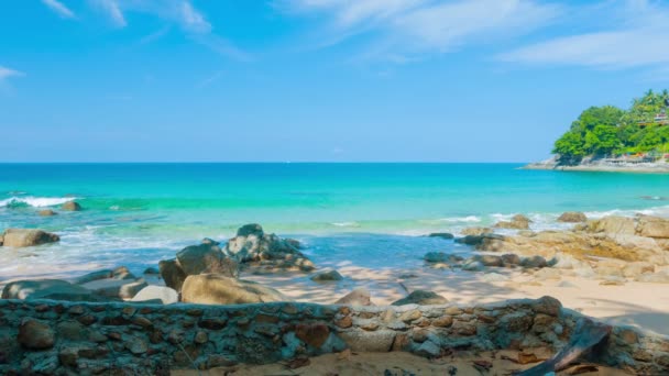 Tropický plážový ráj na Andamanském moři v Thajsku — Stock video