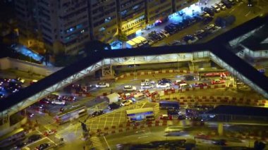 Asya'da Bir Şehirde Bir Yaya Üstgeçit ve Kentsel Sokaklar Timelapse Shot