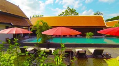 Tayland Legendha Sukhothai Resort'ta Havuz ve Güverte