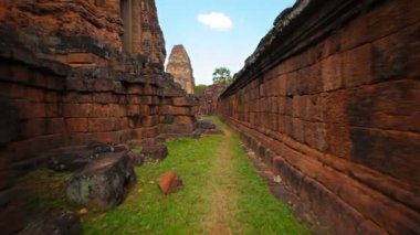 Angkor Wat Tapınağı bileşik duvarlara iç