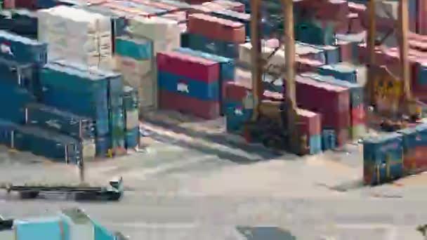 Sekvence abstraktních dopravních koncepcí. kontejnerový dvůr — Stock video