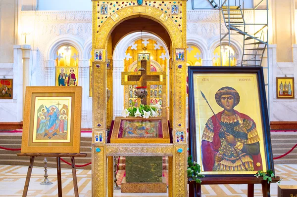 Catedral da Santíssima Trindade interior. Tbilisi. — Fotografia de Stock