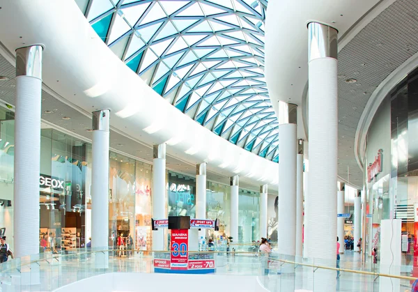 Ocean Plaza shopping mall interior — Stock Photo, Image