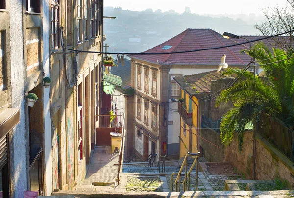 Altstadtstraße in Porto — Stockfoto