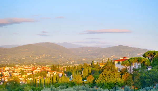 Florenz Vorort bei Sonnenuntergang — Stockfoto