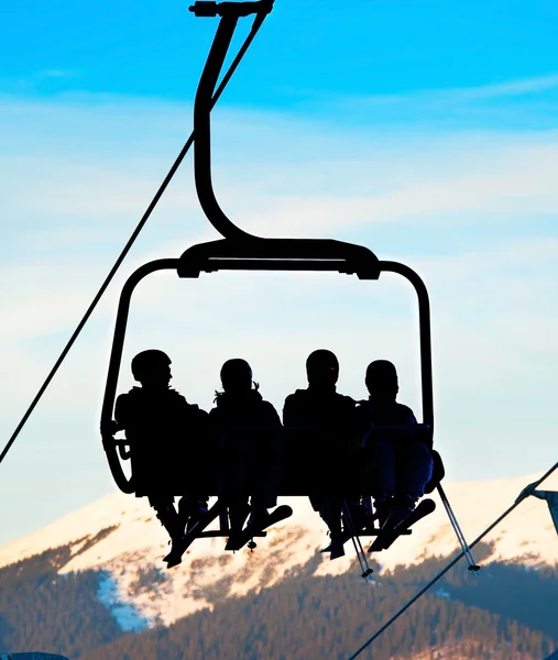 Cableway at ski resort — Stock Photo, Image