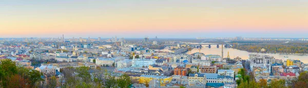 Vista Panoramica Podil Quartiere Storico Sulla Riva Del Fiume Dnipro — Foto Stock