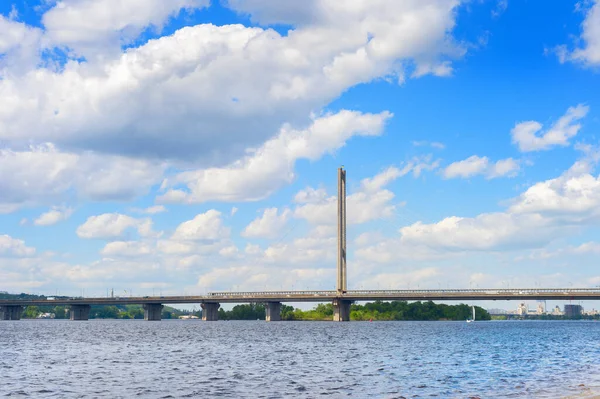 Blick Auf Die Südbrücke Kiew Ukraine — Stockfoto