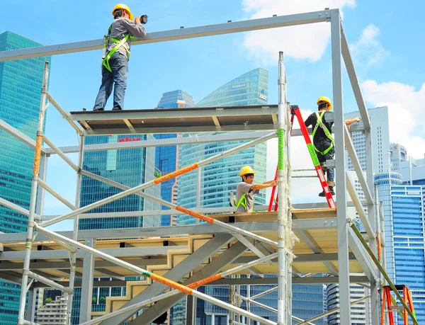 Werknemers in de bouw, singapore — Stockfoto
