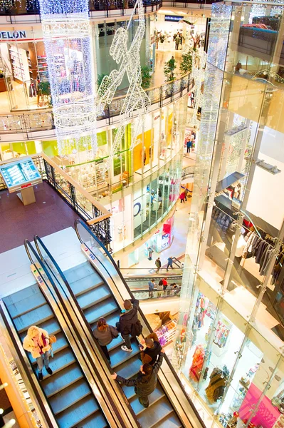 Centro comercial de Navidad en Praga — Foto de Stock