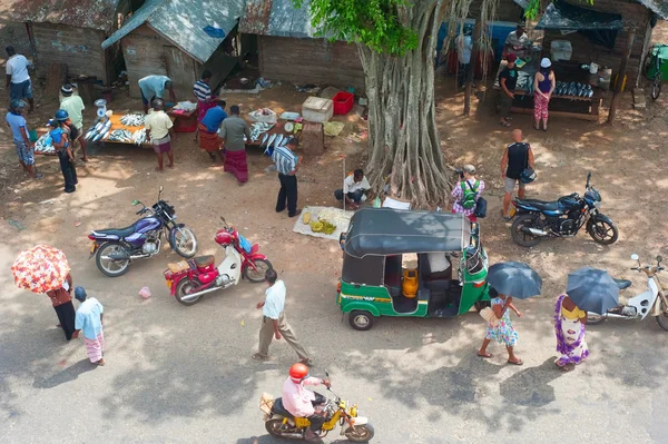 Top view on busy Sri Lankan street — стокове фото