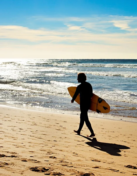 Surfing man silhouette — Stock Photo, Image