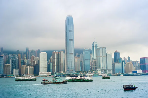 Baía de Hong Kong com navios — Fotografia de Stock