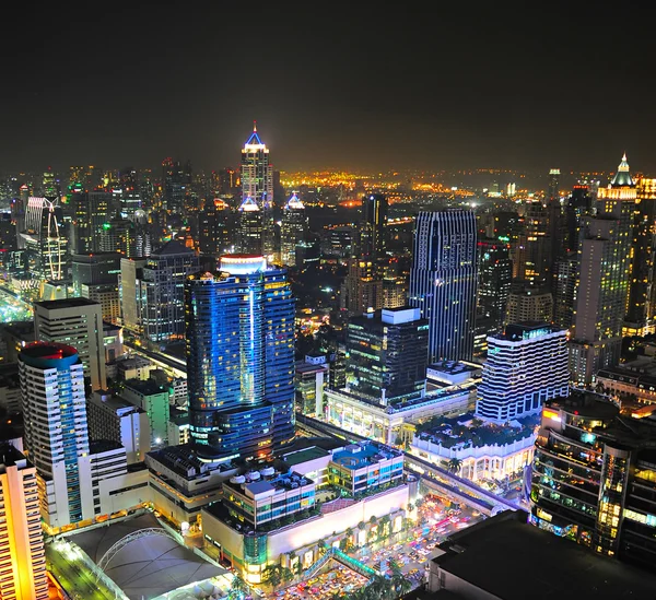 Downtown éjszaka Bangkok — Stock Fotó