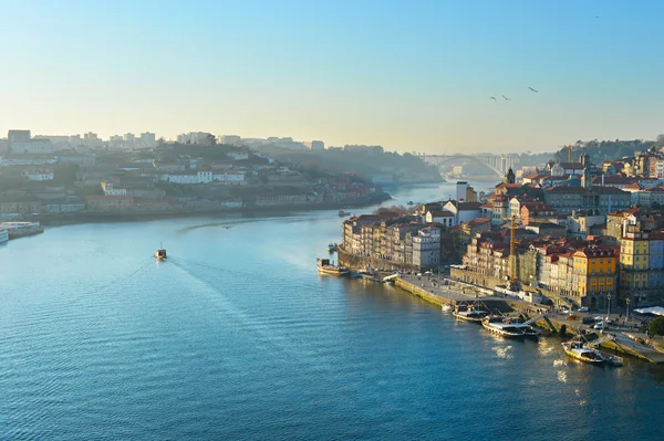 Duoro floden och berömda Porto — Stockfoto