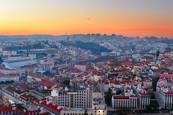 Lissabon op de prachtige zonsondergang — Stockfoto