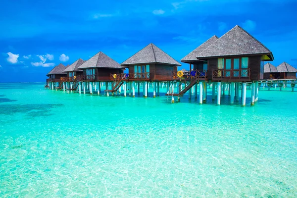 Tropická pláž na Maledivách — Stock fotografie
