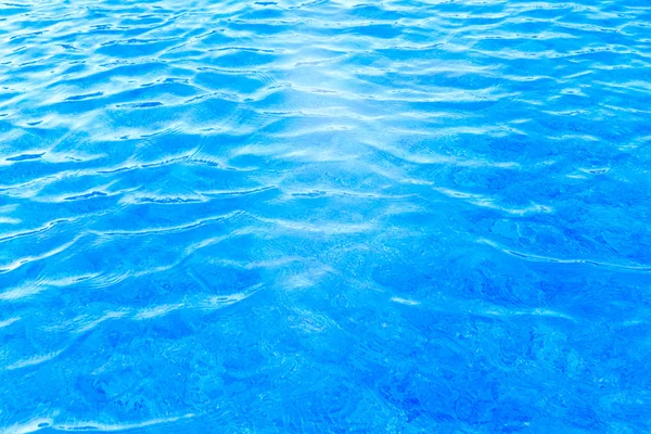 Água da piscina azul — Fotografia de Stock