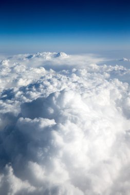 Mavi gökyüzü arkaplanı 