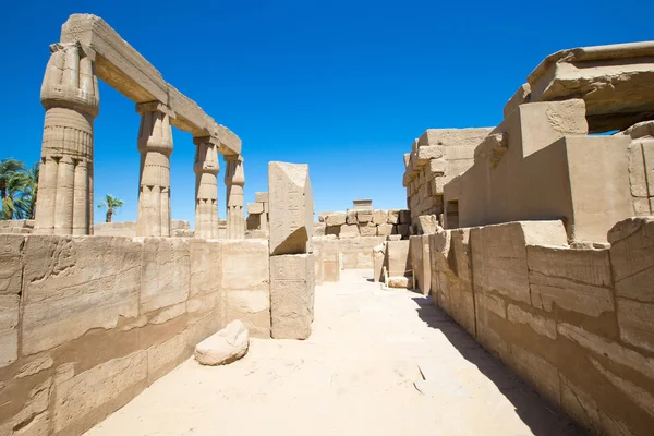 Ruïnes van Karnak tempel in Egypte — Stockfoto