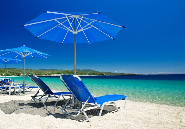 Blauwe zee strand in Griekenland — Stockfoto