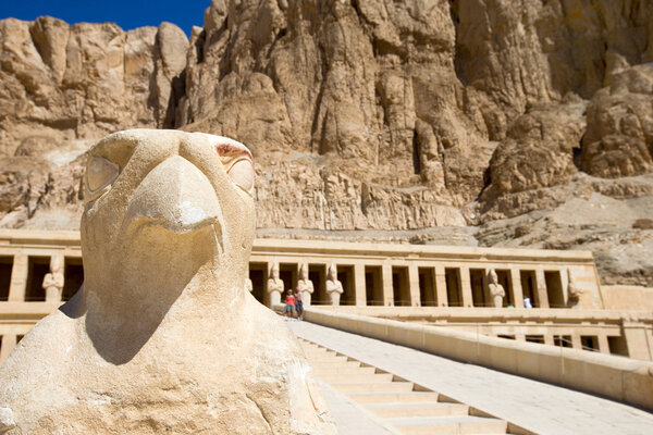 Хатшепсут близ Луксора в Египте
