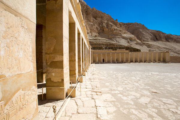 Хатшепсут близ Луксора в Египте
