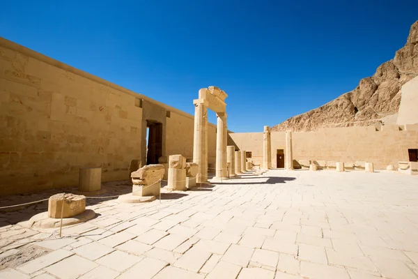 Tempel av hatshepsut i Egypten — Stockfoto