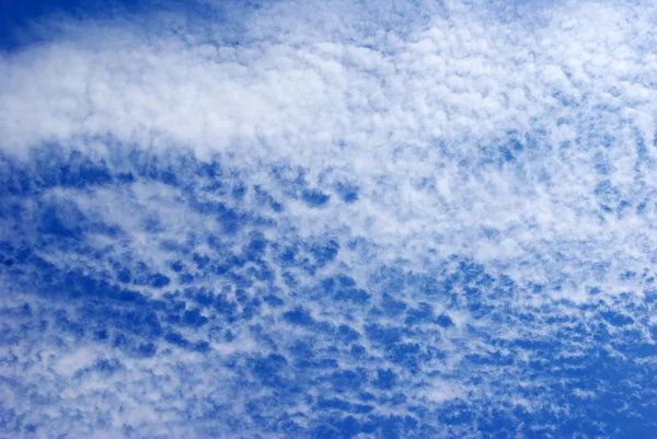 Céu azul fundo — Fotografia de Stock