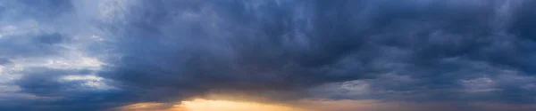 Чудова Хмара Фоні Неба Небесні Прапори Природний Фон Барвистого Панорамного — стокове фото