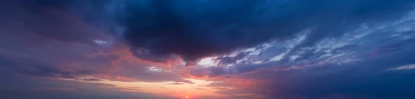 Panoramahimmel Schöne Wolke Hintergrund Des Sonnenaufgangs Hintergrund Der Sky Banner — Stockfoto