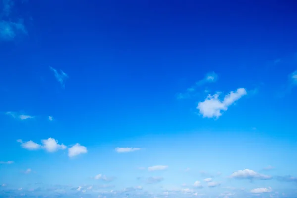 Nuvens Céu Azul — Fotografia de Stock