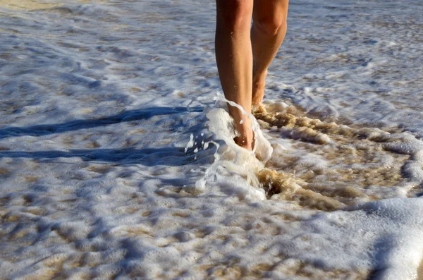 Footprints in beach — Stock Photo, Image