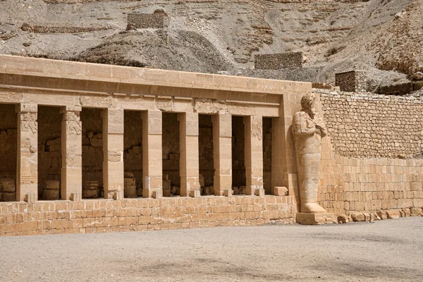 Hatshepsut perto de Luxor, no Egito — Fotografia de Stock