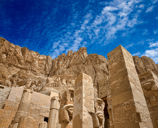 Хатшепсут близ Луксора в Египте
