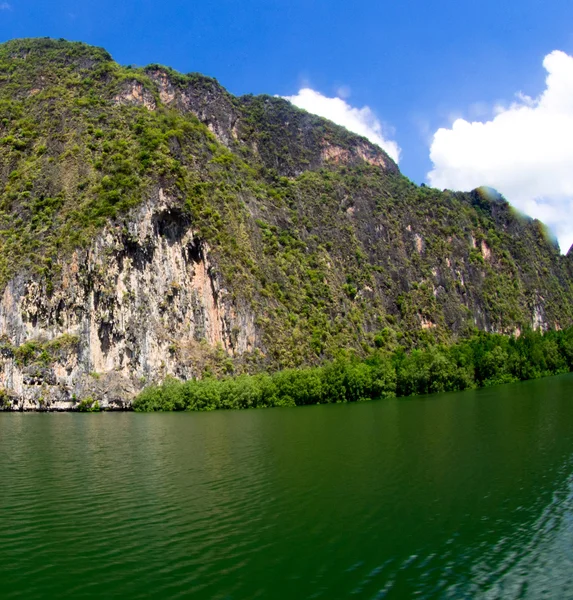 Rocce a Krabi, Thailandia — Foto Stock