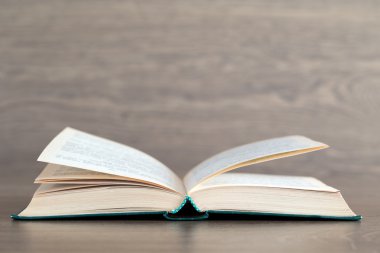 Açık kitap 