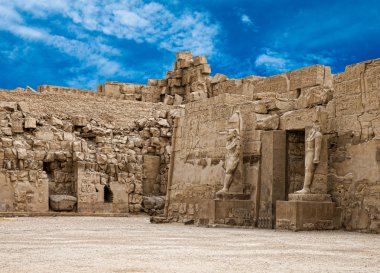 Karnak Tapınağı, Mısır