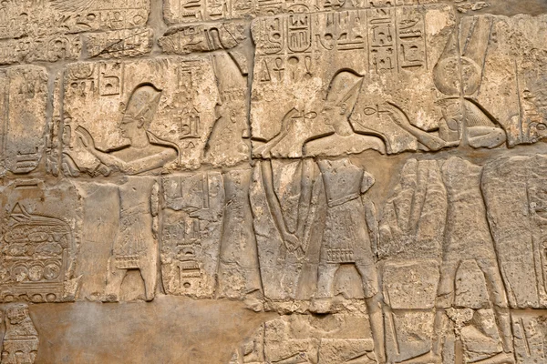 Hieroglyphs on wall — Stock Photo, Image