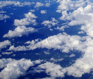 Mavi gökyüzü arkaplanı